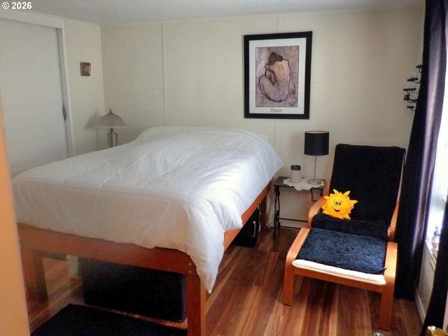 2980 Ne DIVISION St 43, Gresham, OR 97030