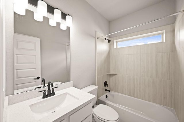 293 Peninsula Point Drive, Montgomery, TX 77356