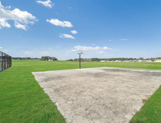 293 Peninsula Point Drive, Montgomery, TX 77356