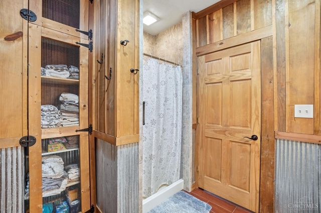 4381 Trenton Oxford Rd., Hamilton, OH 45011