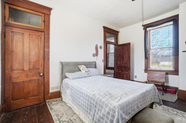 4381 Trenton Oxford Rd., Hamilton, OH 45011