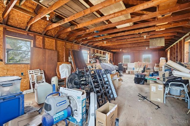 4381 Trenton Oxford Rd., Hamilton, OH 45011