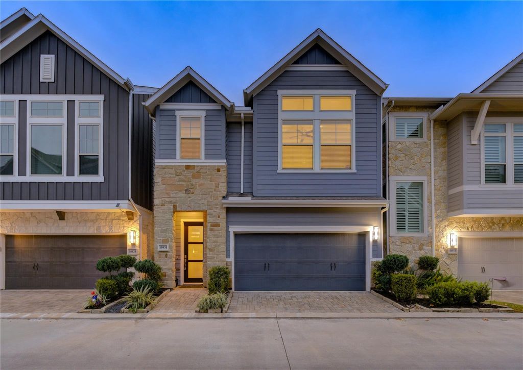 10931 Brambling Wood Drive, Houston, TX 77043