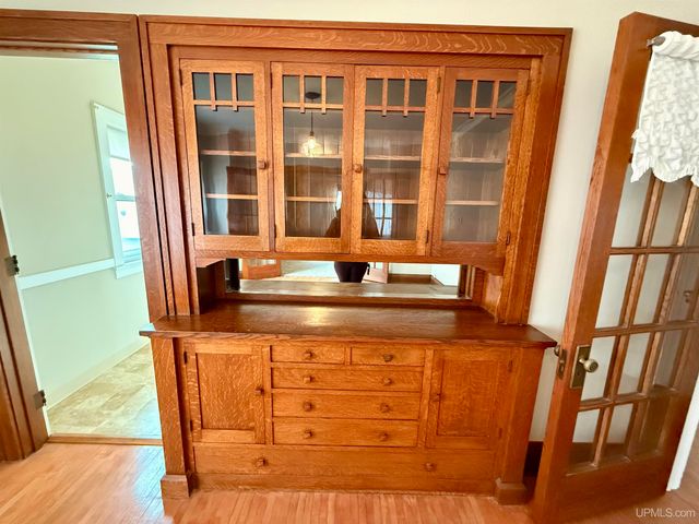 408 S 14th Street, Escanaba, MI 49829