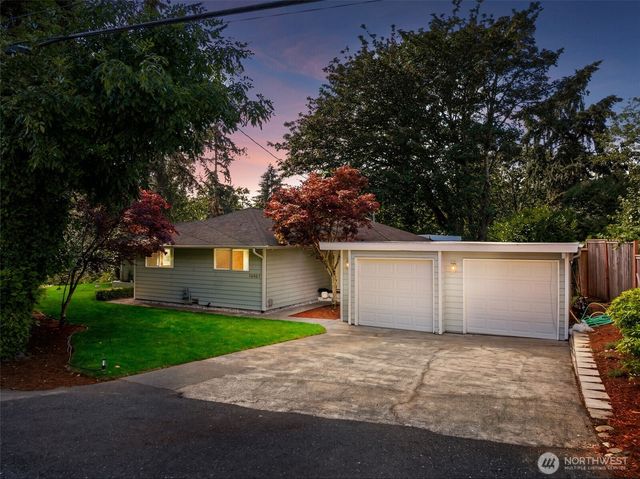 16461 Marine View Drive SW, Burien, WA 98166