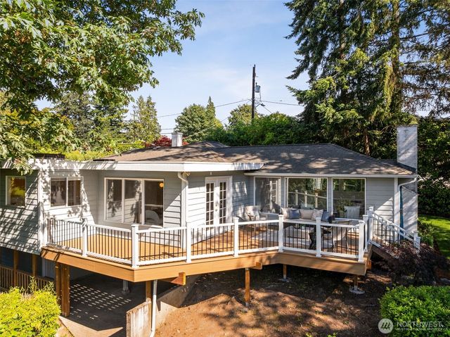 16461 Marine View Drive SW, Burien, WA 98166
