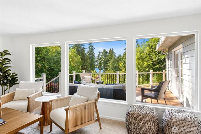 16461 Marine View Drive SW, Burien, WA 98166