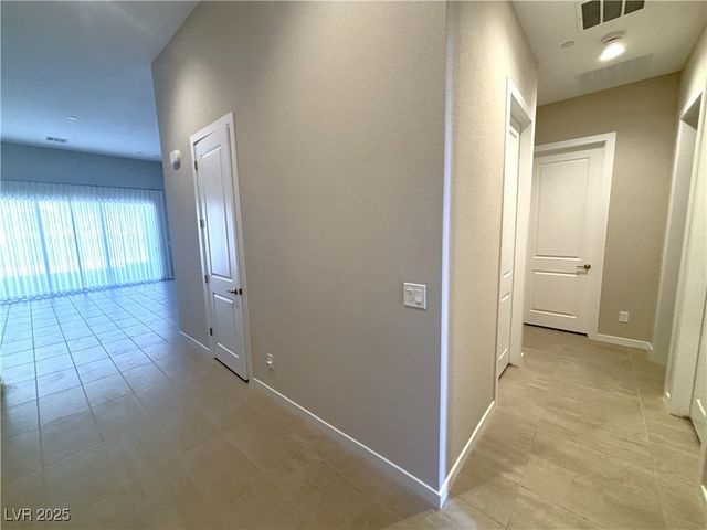 155 Robledo Street, Las Vegas, NV 89138