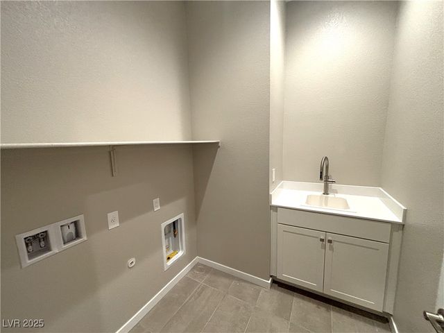 155 Robledo Street, Las Vegas, NV 89138