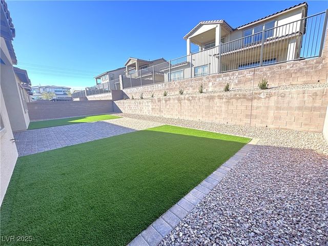 155 Robledo Street, Las Vegas, NV 89138