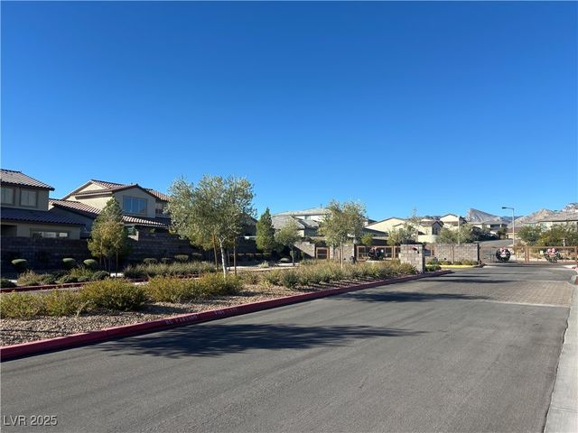 155 Robledo Street, Las Vegas, NV 89138