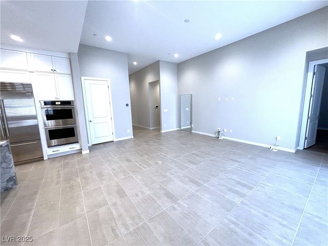 155 Robledo Street, Las Vegas, NV 89138