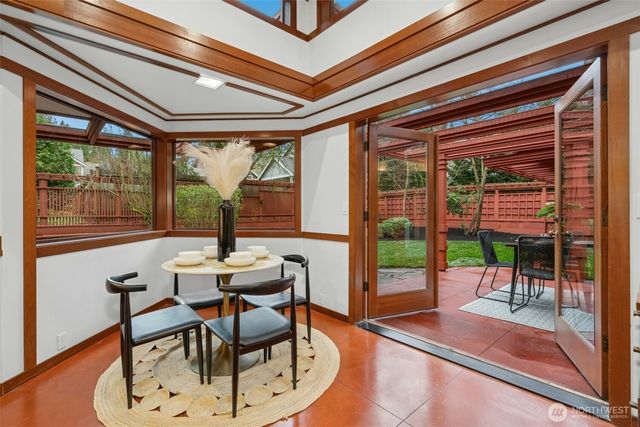 7102 NE 132nd Street, Kirkland, WA 98034