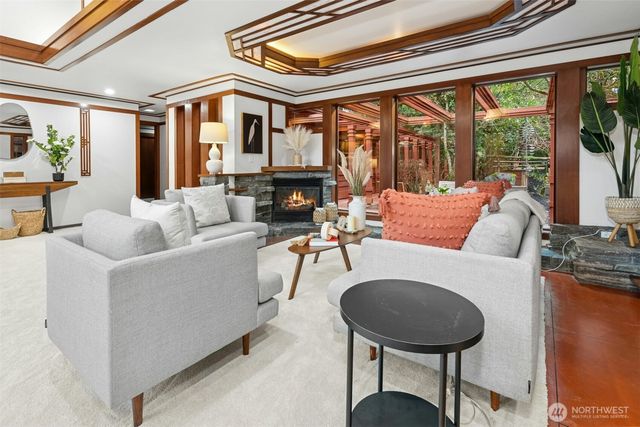 7102 NE 132nd Street, Kirkland, WA 98034