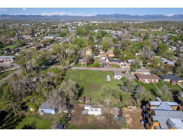 5140 Dover St, Arvada, CO 80002