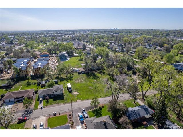 5140 Dover St, Arvada, CO 80002