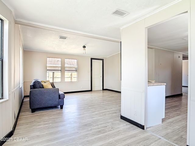 1585 Tuscaloosa Avenue, Holly Hill, FL 32117