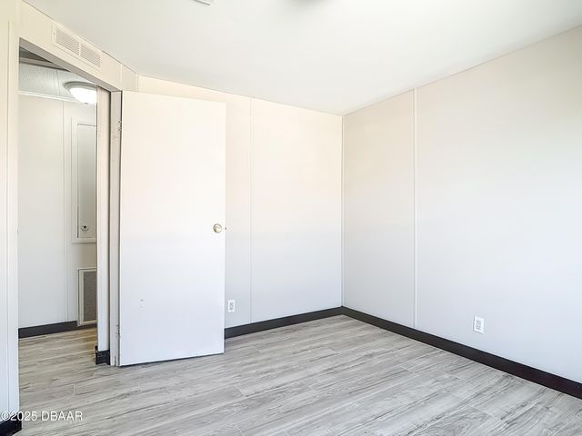 1585 Tuscaloosa Avenue, Holly Hill, FL 32117