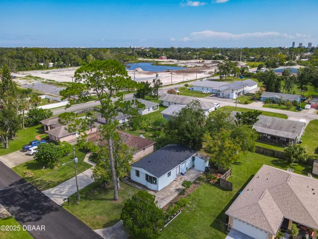 1585 Tuscaloosa Avenue, Holly Hill, FL 32117