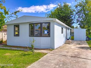 1585 Tuscaloosa Avenue, Holly Hill, FL 32117