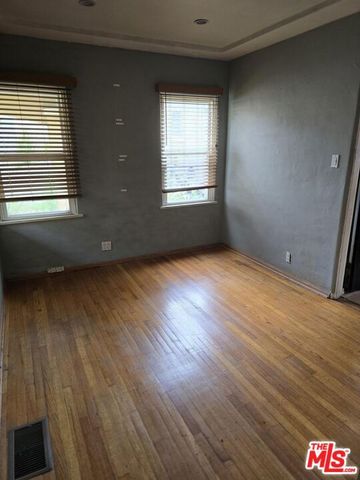 3016 W 83rd Street, Inglewood, CA 90305