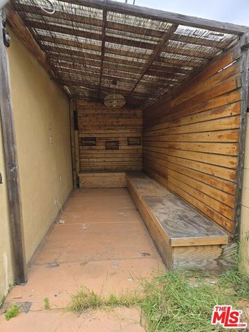 3016 W 83rd Street, Inglewood, CA 90305