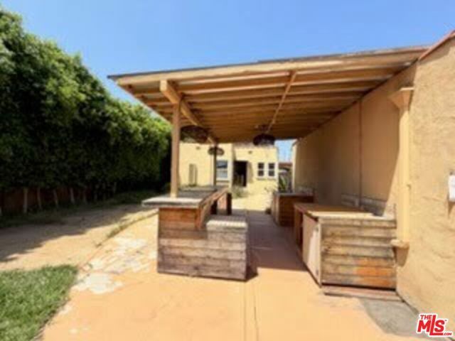 3016 W 83rd Street, Inglewood, CA 90305