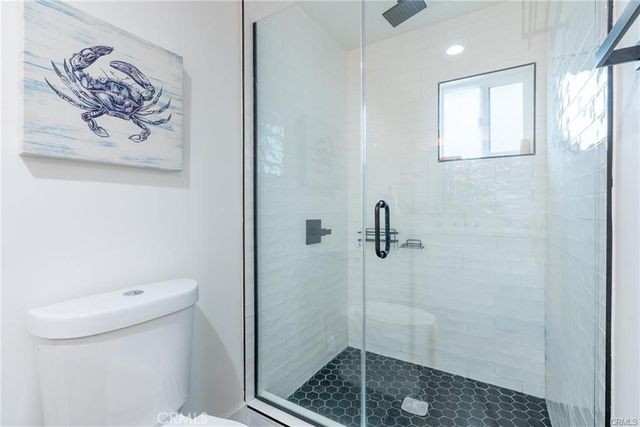 135 N Vendome Street, Los Angeles, CA 90026