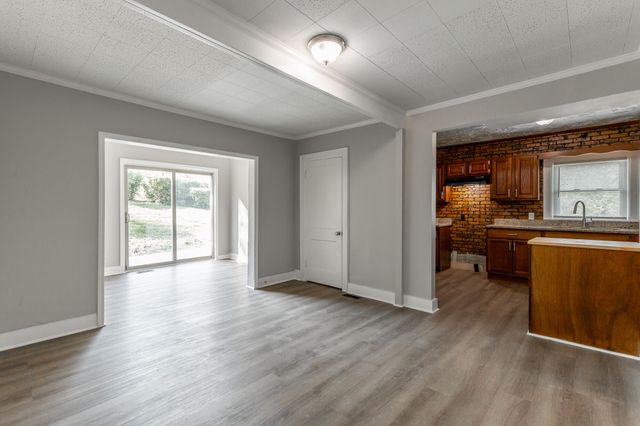1123 Orangewood Avenue, Chattanooga, TN 37404