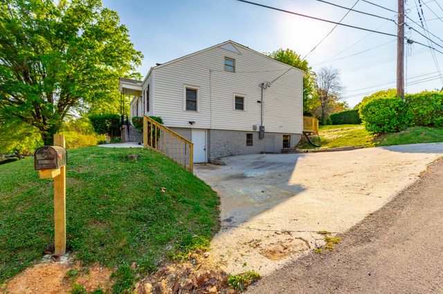 1123 Orangewood Avenue, Chattanooga, TN 37404