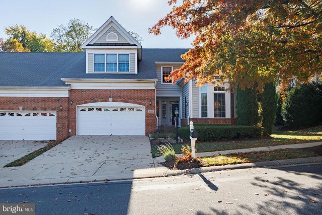 820 HIDDEN BLUFF, Catonsville, MD 21228