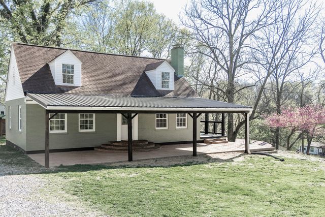 102 First Street, Carlisle, KY 40311