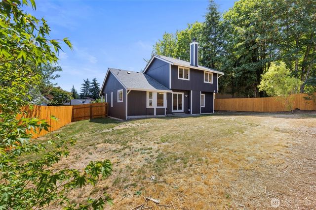 3055 SE Grandhaven Street, Port Orchard, WA 98367