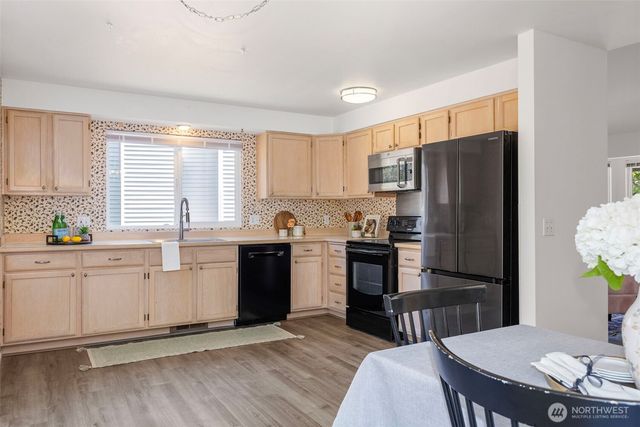 3055 SE Grandhaven Street, Port Orchard, WA 98367