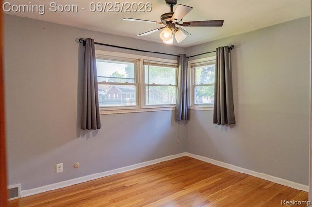 30524 Rush Street, Garden City, MI 48135