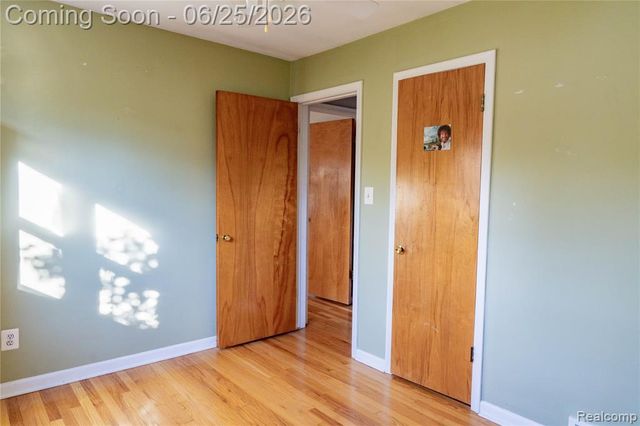 30524 Rush Street, Garden City, MI 48135