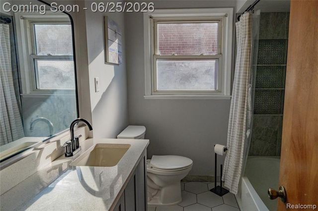 30524 Rush Street, Garden City, MI 48135
