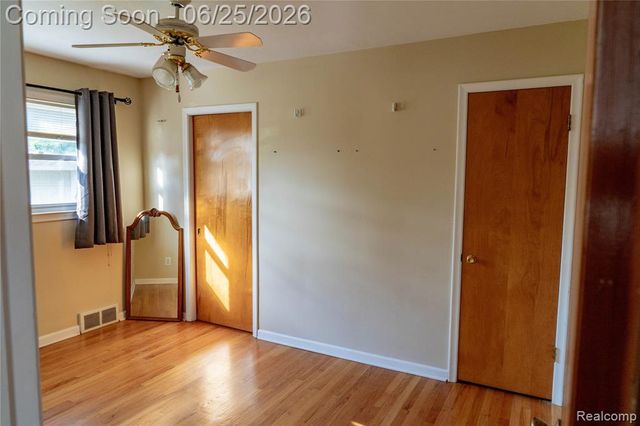 30524 Rush Street, Garden City, MI 48135