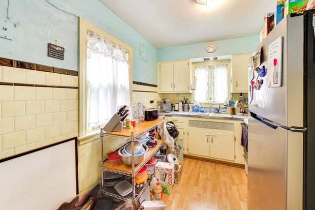 5141 N Octavia Avenue, Harwood Heights, IL 60706