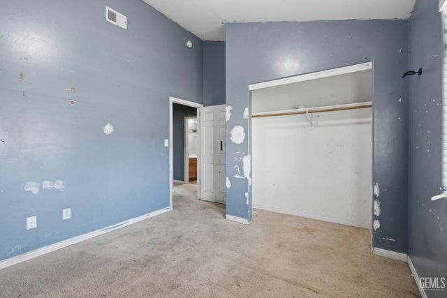 5225 Tierra Abierta Drive, Bakersfield, CA 93307