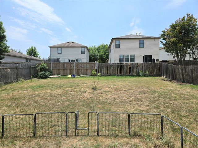 161 Beech DR, Kyle, TX 78640
