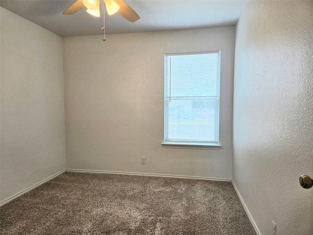 161 Beech DR, Kyle, TX 78640