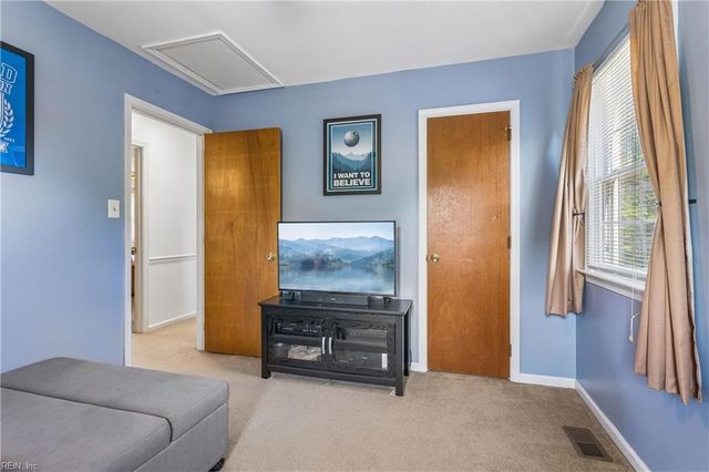 2 Tallyho TURN, Hampton, VA 23666