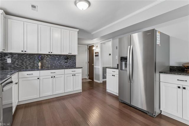 2 Tallyho TURN, Hampton, VA 23666
