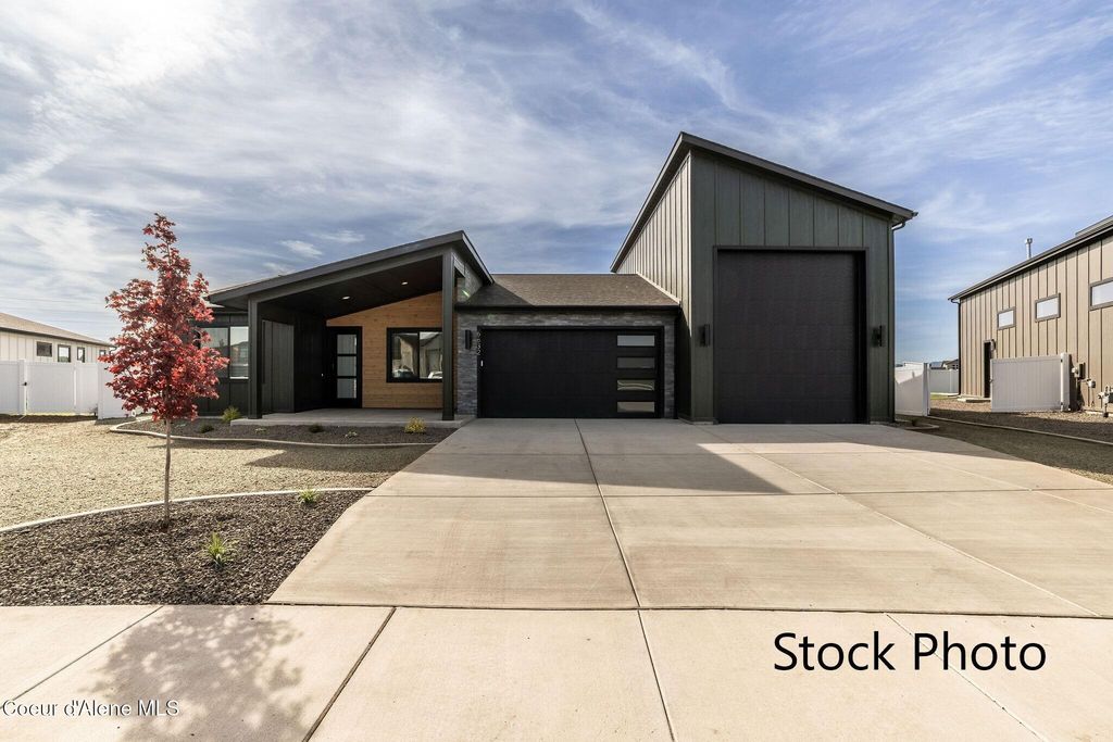 6453 W FREHLEY WAY, Rathdrum, ID 83858