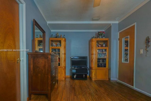 3495 W 2nd Ave, Hialeah, FL 33012