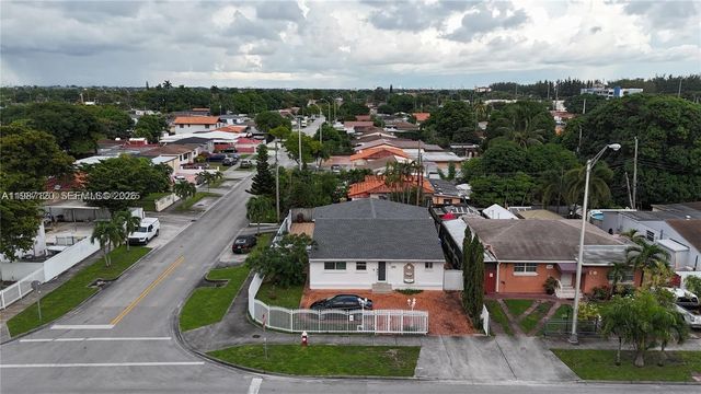 3495 W 2nd Ave, Hialeah, FL 33012