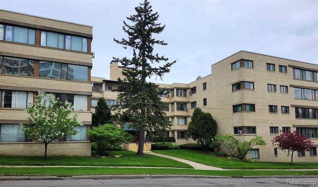 915 E Court Street 104, Flint, MI 48503