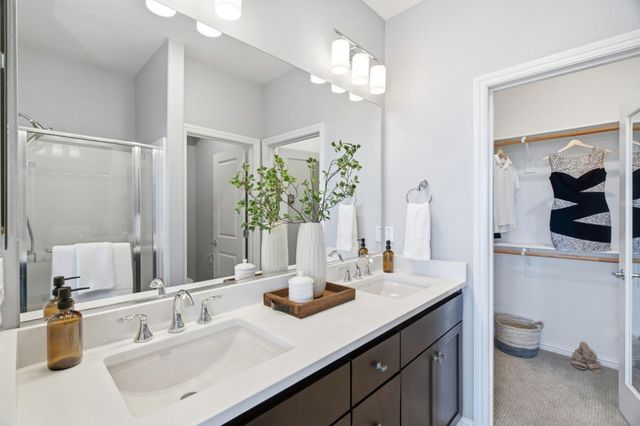 394 Circuit Way, Mountain View, CA 94043