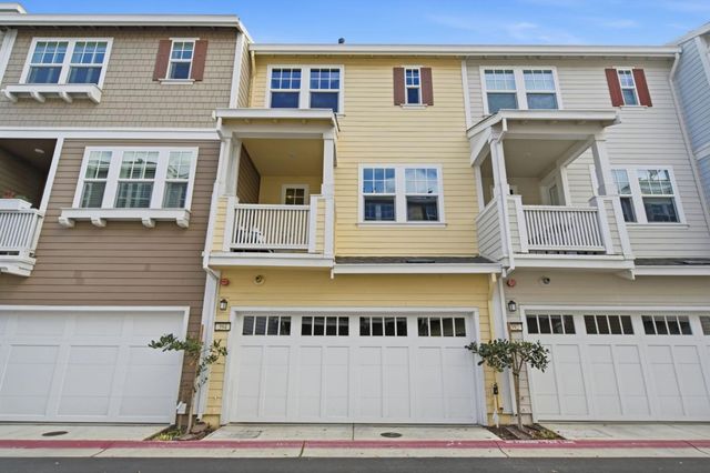 394 Circuit Way, Mountain View, CA 94043